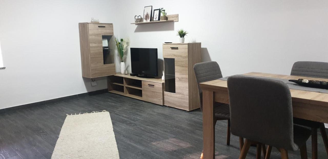 Villa Alma Vipava Ngoại thất bức ảnh